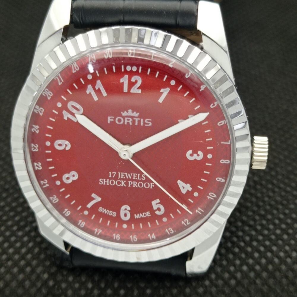 Vintage 1976 Fortis Manual Mens Silver Watch W/Leather Strap & Red accents - Picture 3 of 8